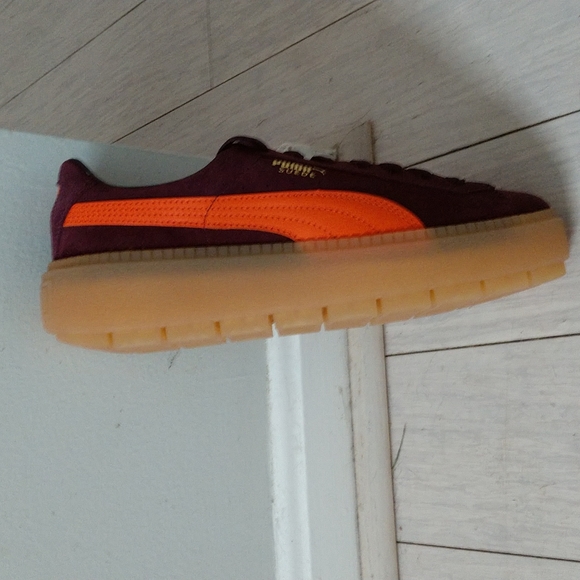 Puma Sneakers - Picture 3 of 5